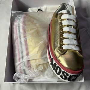 Moschino platform sneakers